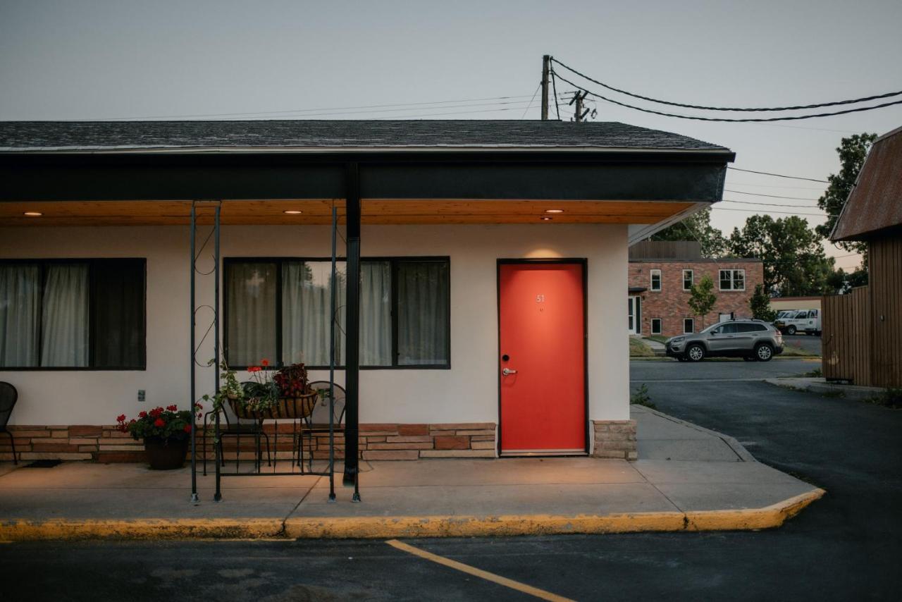 Sapphire Motel Midtown 보즈먼 외부 사진
