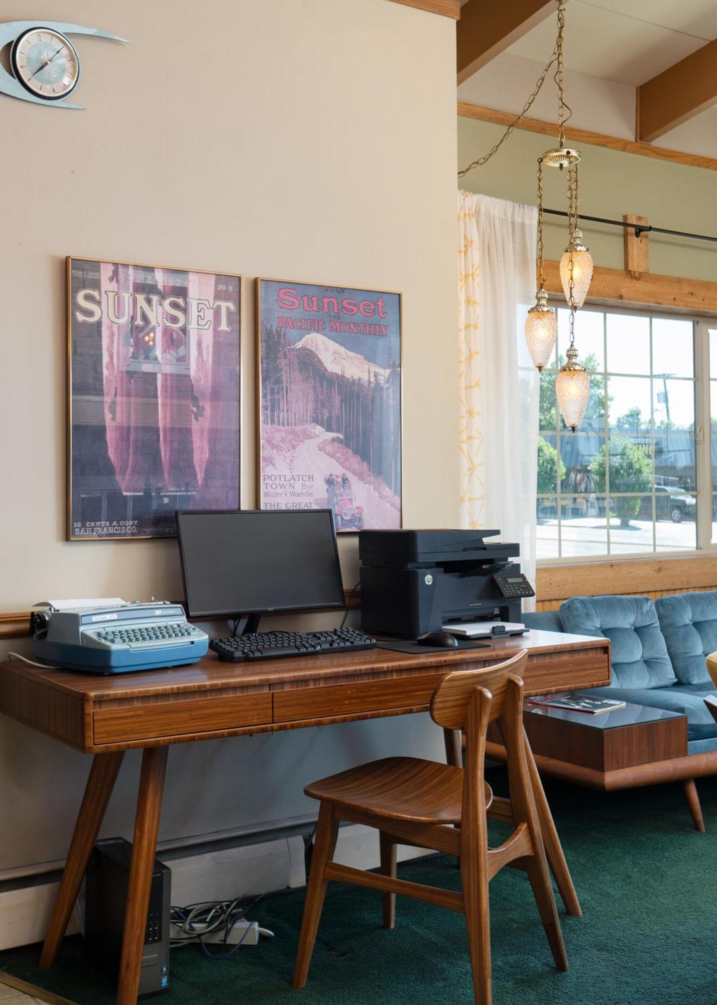 Sapphire Motel Midtown 보즈먼 외부 사진