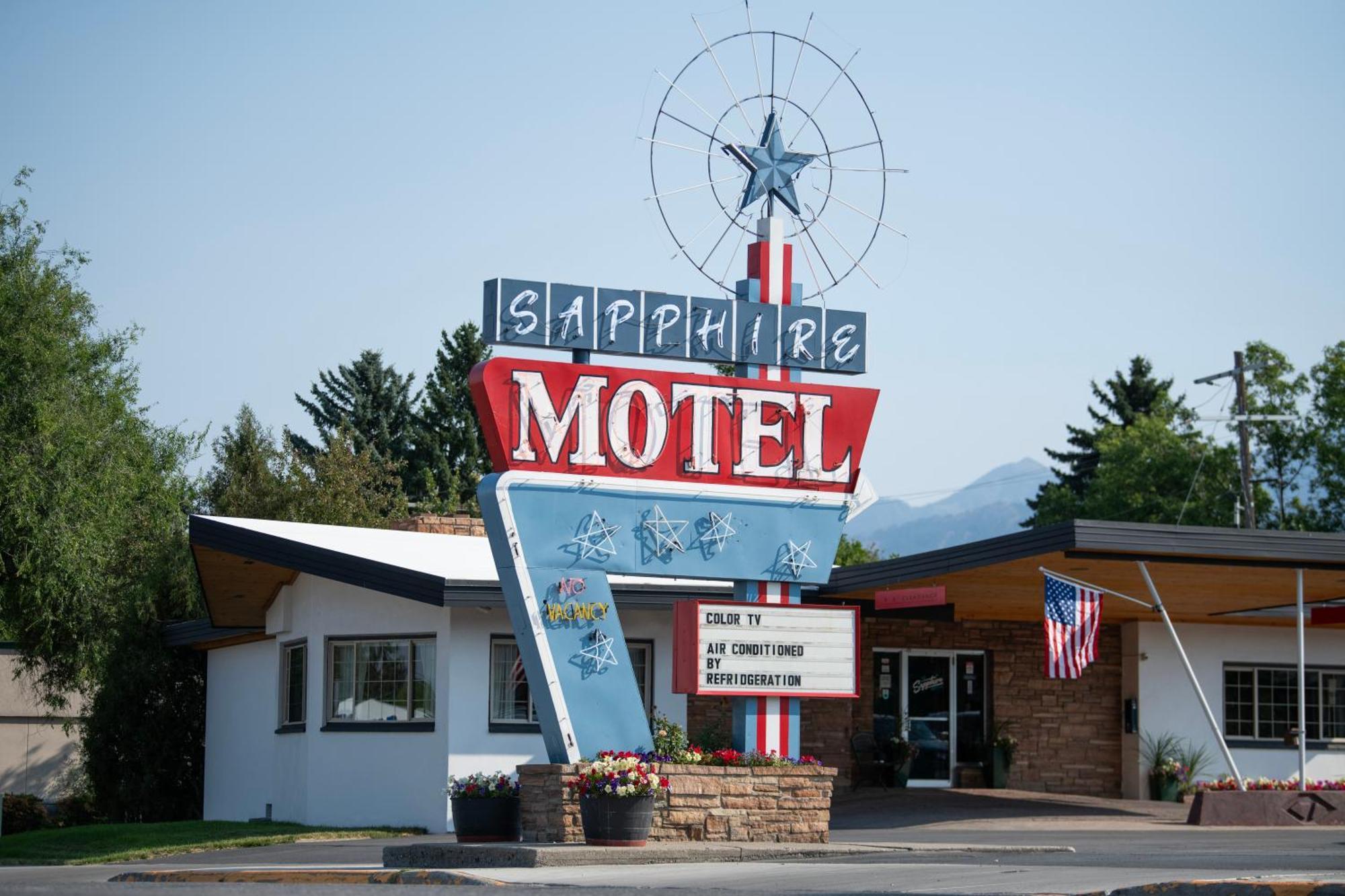Sapphire Motel Midtown 보즈먼 외부 사진